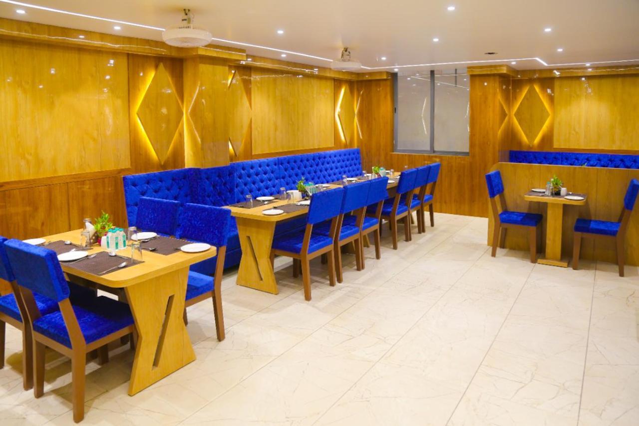 Hotel Nova Pride Rajkot Exterior photo