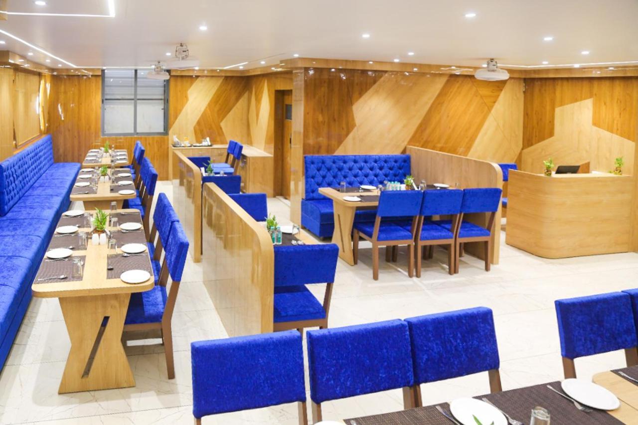 Hotel Nova Pride Rajkot Exterior photo